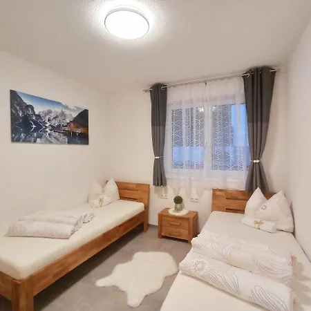 The Alpenhouse Gligic's