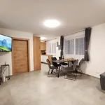 Апартаменты The Alpenhouse Gligic's *
