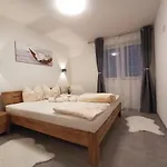 Апартаменты The Alpenhouse Gligic's *