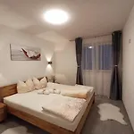 Апартаменты The Alpenhouse Gligic's