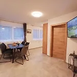 Апартаменты The Alpenhouse Gligic's *