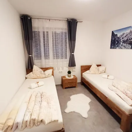 The Alpenhouse Gligic's Apartmán *